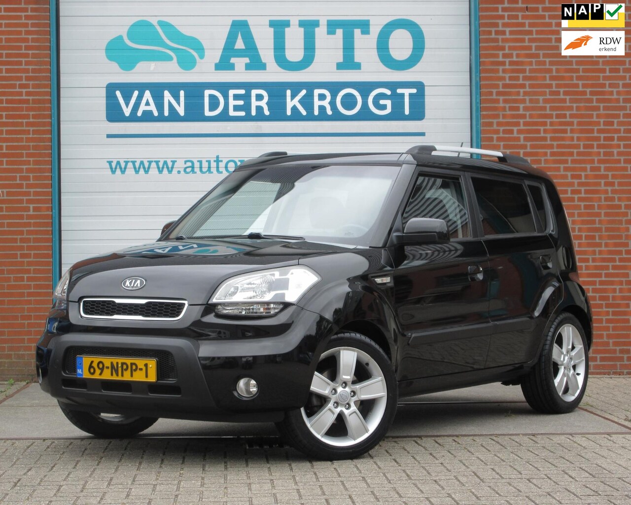 Kia Soul - 1.6 X-ecutive 1.6 X-ecutive, Airco, LM, 55.225 km !!! APK 6-26 - AutoWereld.nl