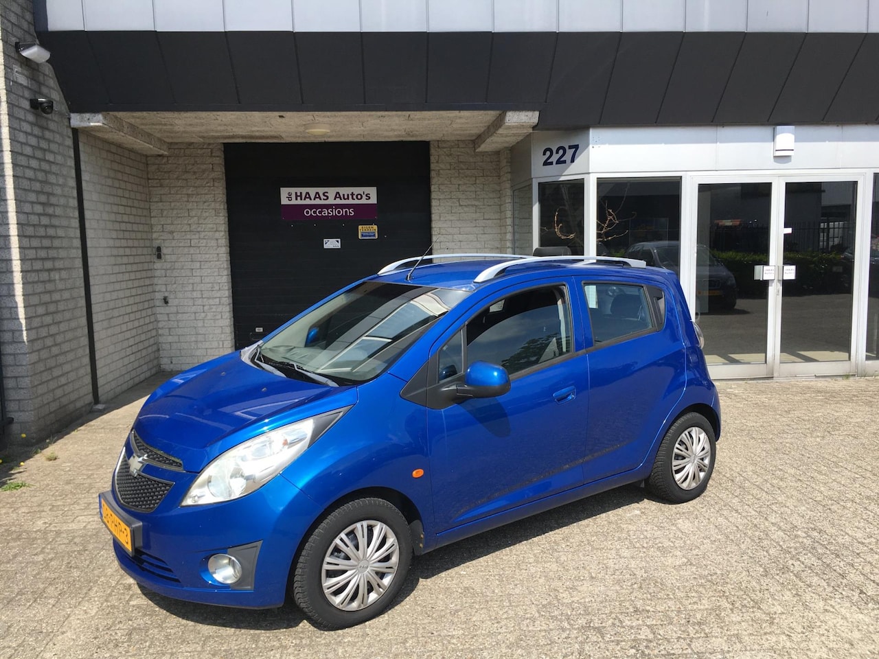 Chevrolet Spark - 1.0 16V LS Bi-Fuel / APK MAART 2026 / AIRCO / ZUINIG / 5 DEURS - AutoWereld.nl