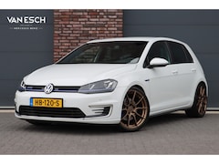 Volkswagen Golf - 1.4 TSI GTE Aut6 | Navigatie | Apple Carplay | DAB | Licht- en zichtpakket | Sportstoelen