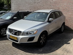 Volvo XC60 - 2.0 D3 Momentum Automaat MOTOR DEFECT EXCL BPM