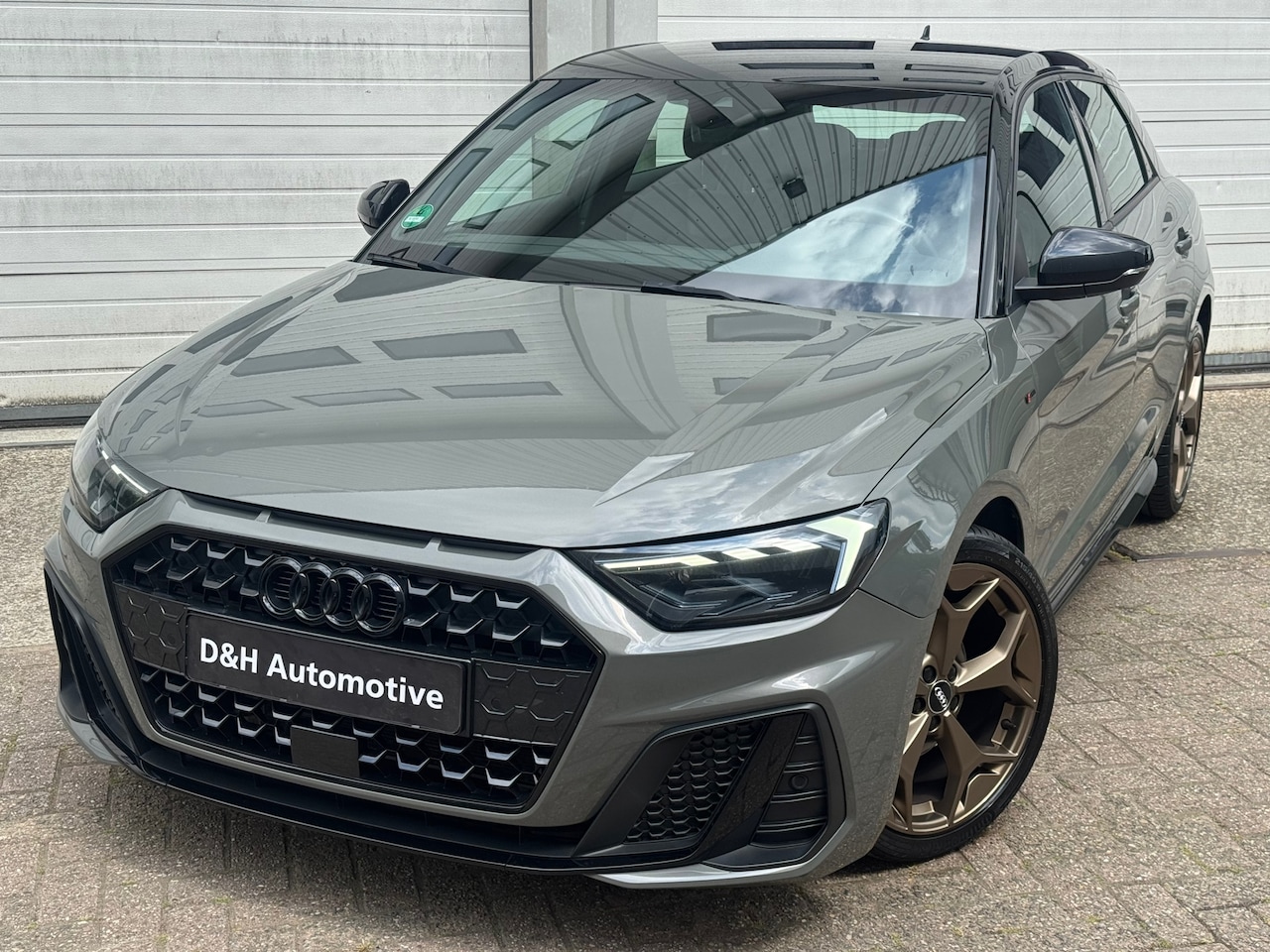 Audi A1 Sportback - 25 TFSI S Line edition one xenon/led/aut/camera/carplay/cruise controle/navi/virtual - AutoWereld.nl