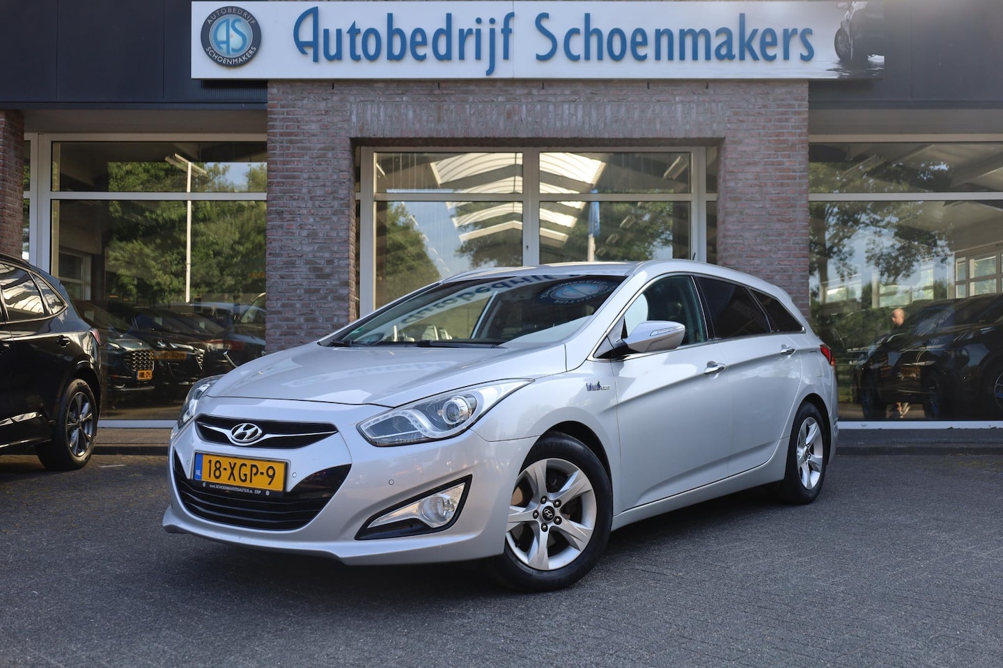 Hyundai i40 Wagon - 1.6 GDI Blue Business Edition CAMERA TREKHAAK ELEC-VERSTELB-SPIEGELS/STOELEN CRUISE NAVI C - AutoWereld.nl