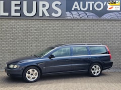Volvo V70 - 2.4 Comfort Line Leer/Pdc