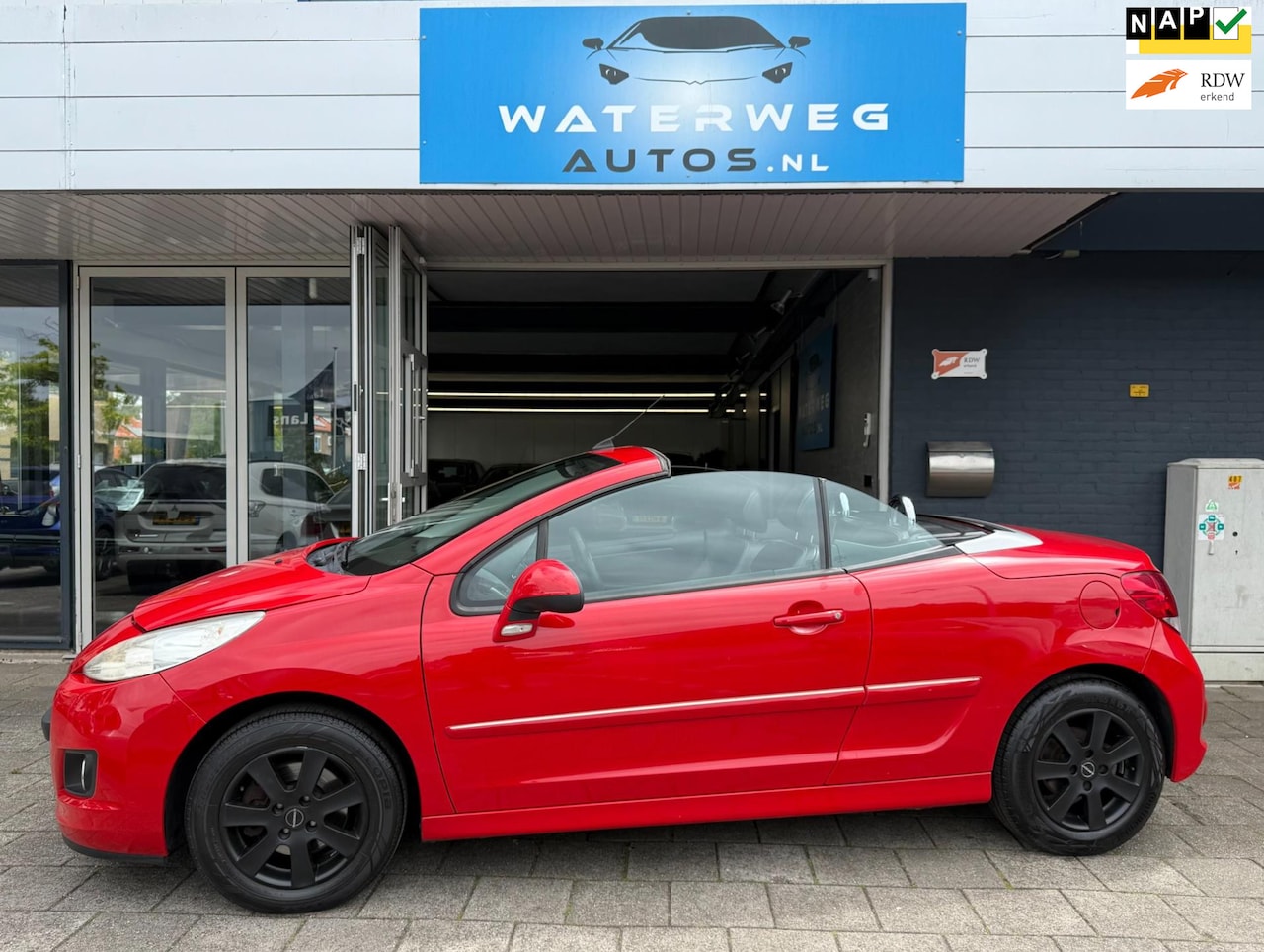 Peugeot 207 CC - 1.6 VTi CABRIO|LEDER|CRUISE CONTROL|AIRCO - AutoWereld.nl