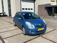 Toyota Yaris - 1.3 VVTi Luna Automaat met airco, NAP