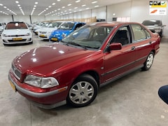 Volvo S40 - 1.8 /AUTOMAAT / NAP / NETTE AUTO / NIEUWE APK