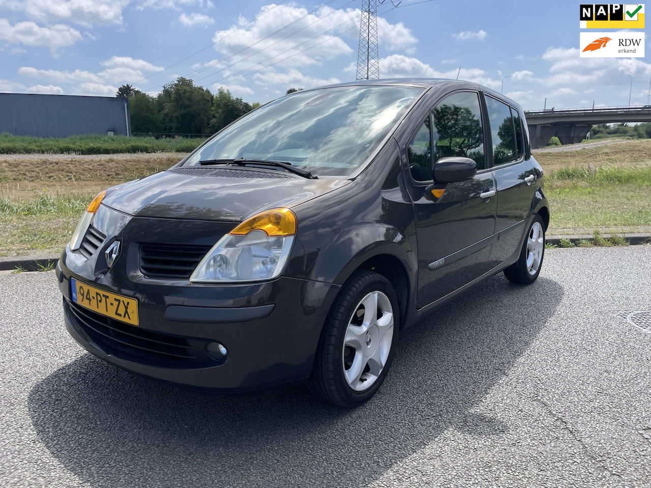 Renault Modus - 1.6-16V Privilège Luxe | Airco | Trekhaak - AutoWereld.nl