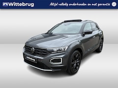 Volkswagen T-Roc - 1.5 TSI Sport / Panoramadak / Black Style / Virtual Cockpit / Camera / App.Connect / Navig