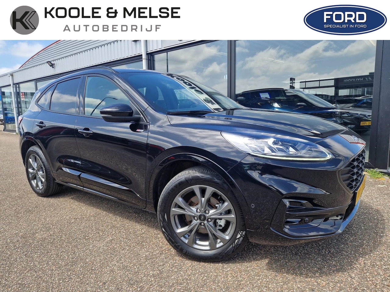 Ford Kuga - 2.5 PHEV ST-Line X 2.5 PHEV 225pk ST-Line X, driverpack, winterpakket, trekhaak - AutoWereld.nl