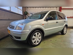 Ford Fusion - 1.6-16V Trend Automaat / Airco