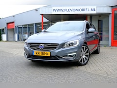 Volvo V60 - 2.4 D5 Twin Engine Special Edition Aut. *55.000km* Pano|Leder|Adapt.Cruise|Navi