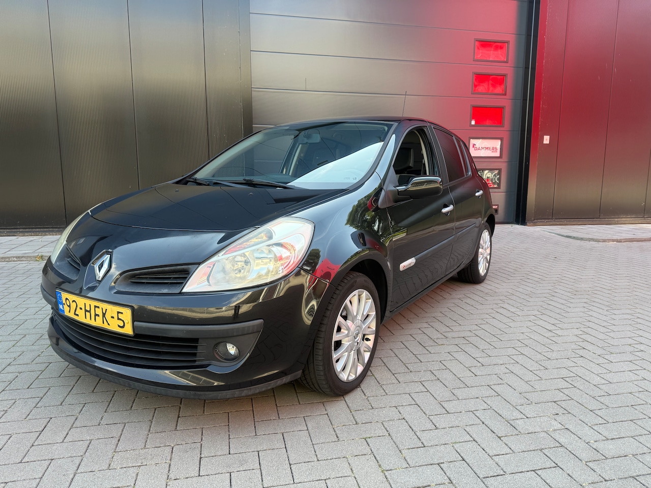 Renault Clio - 1.2 TCE Special Rip Curl - AutoWereld.nl