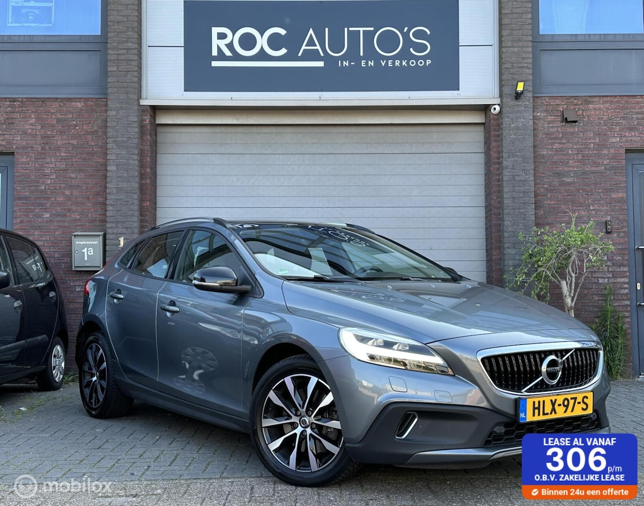 Volvo V40 Cross Country - 2.0 D2 Kinetic | Cruise | Panorama - AutoWereld.nl