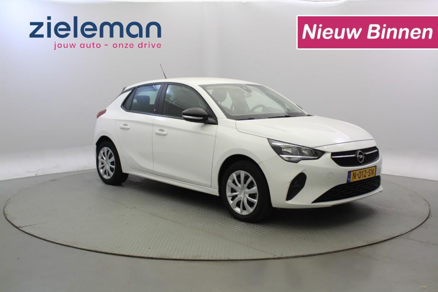 Opel Corsa Electric - Electric Edition 50 kWh 3 Fase - Carplay, Cruise, Clima - AutoWereld.nl