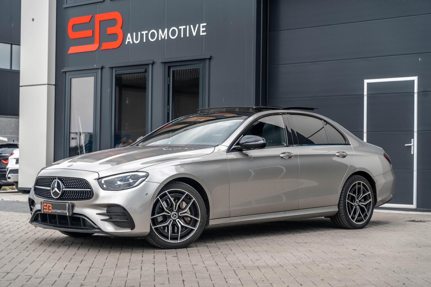 Mercedes-Benz E-klasse - 300 e Business Solution AMG VOL! - AutoWereld.nl
