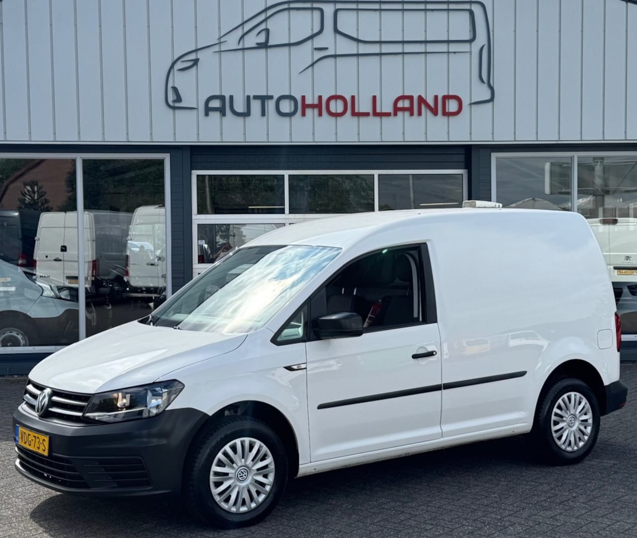 Volkswagen Caddy - 2.0 TDI 55KW 75PK EURO 6 AIRCO/ PARKEERSENSOREN/ ORIGINEEL AUDIO/ 100% DEALERONDERHOUDEN - AutoWereld.nl