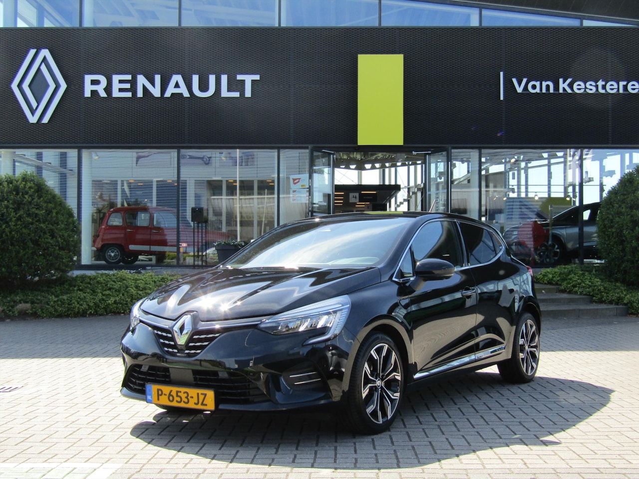Renault Clio - 1.0 TCe 90pk GPF Intens / Trekhaak / 360 Camera / 17'' Lmv / 1e eigenaar / Compleet dealer - AutoWereld.nl