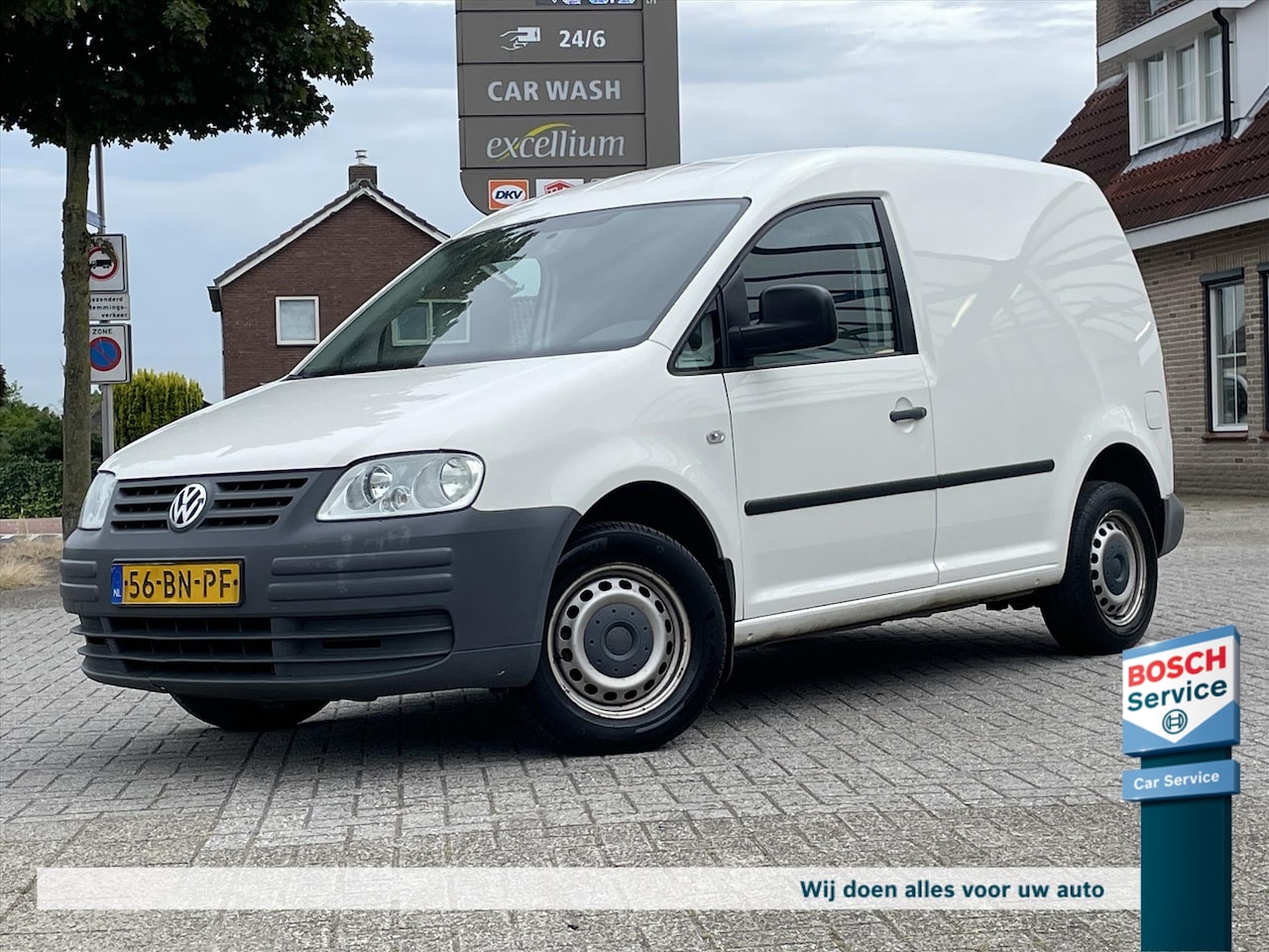 Volkswagen Caddy - 2.0 SDI / Org NL / Trekhaak / Nieuwe Apk - AutoWereld.nl