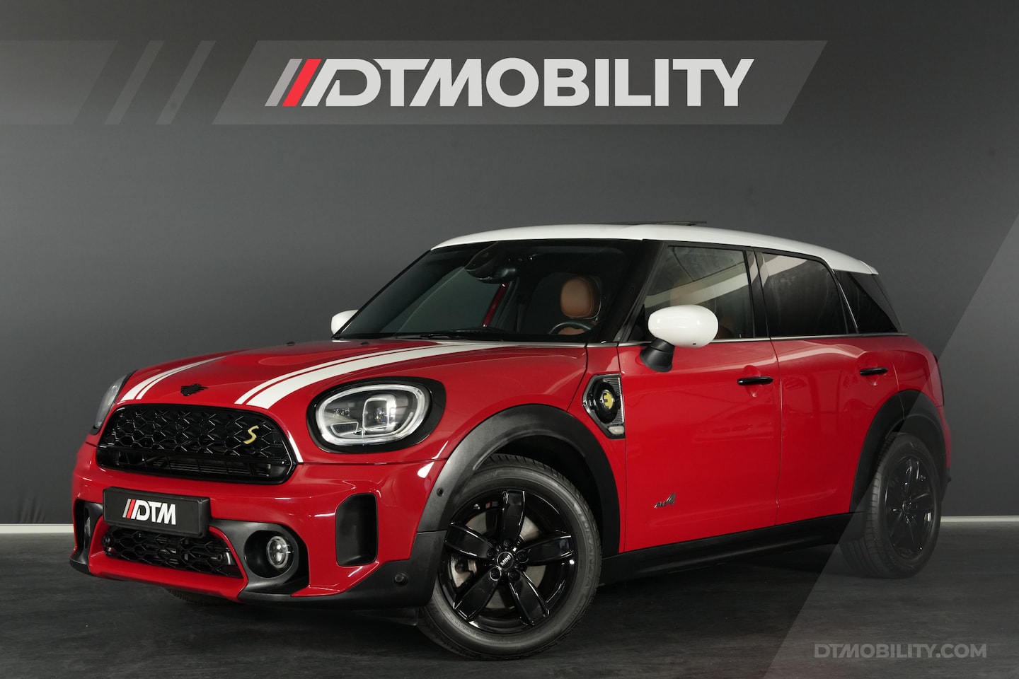 MINI Countryman - Mini 2.0 Cooper S E ALL4 Northwood Edition | Panoramadak | Chester Leder | Stoelverwaming - AutoWereld.nl