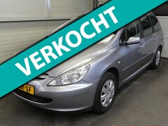 Peugeot 307 SW - 2.0 16V - Airco - 7 persoons - Trekhaak - Nette auto
