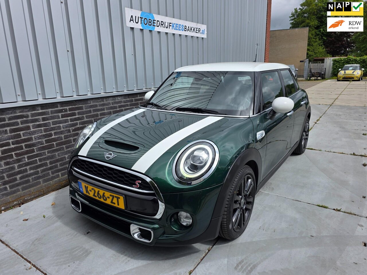 MINI Cooper S - Mini 2.0 Chili / John Cooper Works Pakket! - AutoWereld.nl
