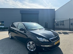 Peugeot 308 SW - 1.6 BlueHDI Panoramadak|Clima 2014