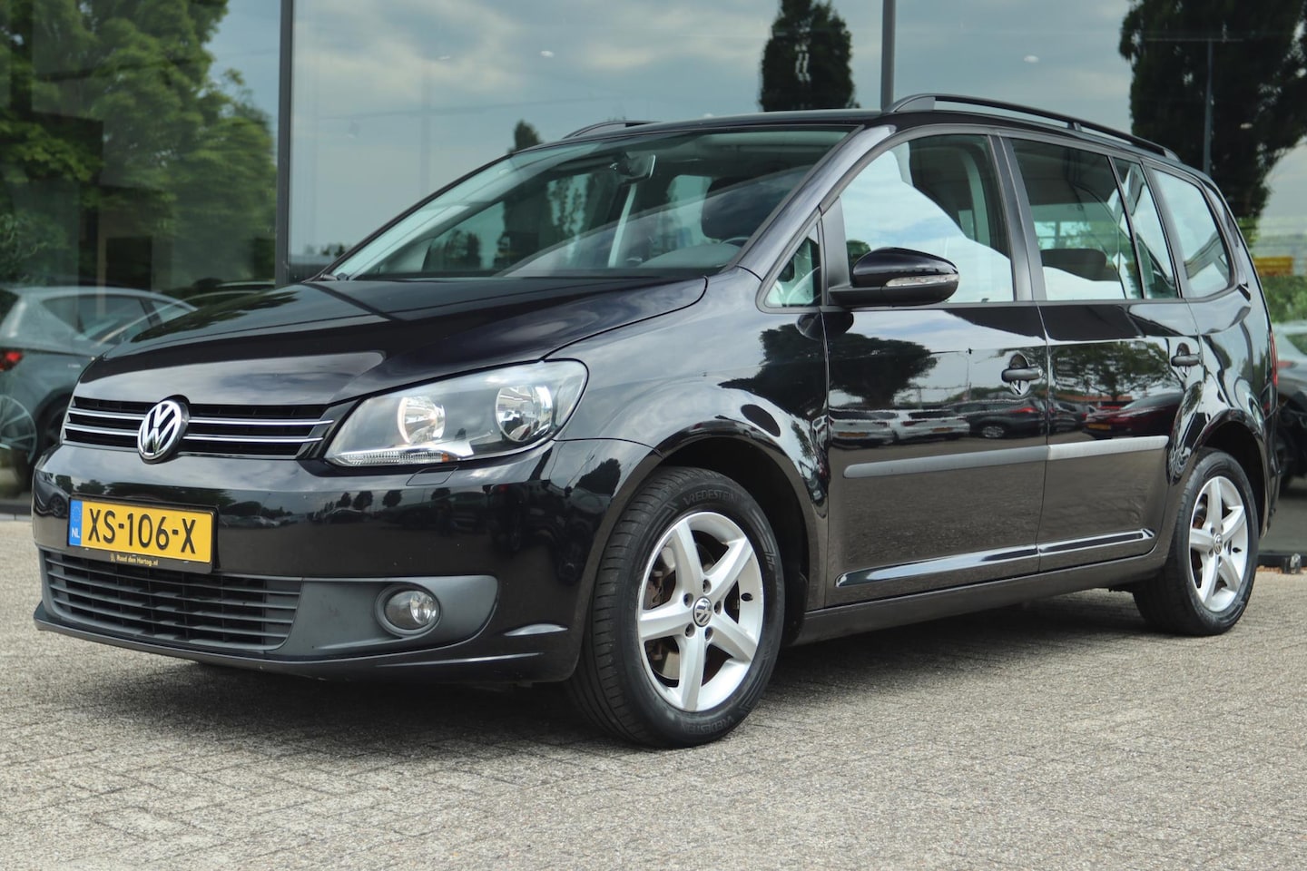 Volkswagen Touran - 1.4 TSI COMFORTLINE 7PERS. | NAVI | CLIMATE | STOELVERW. | CRUISE | BLUETOOTH | LMV - AutoWereld.nl