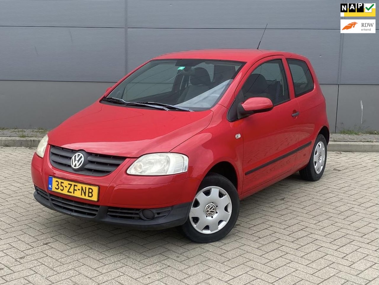 Volkswagen Fox - 1.2 Trendline 1.2 Trendline - AutoWereld.nl