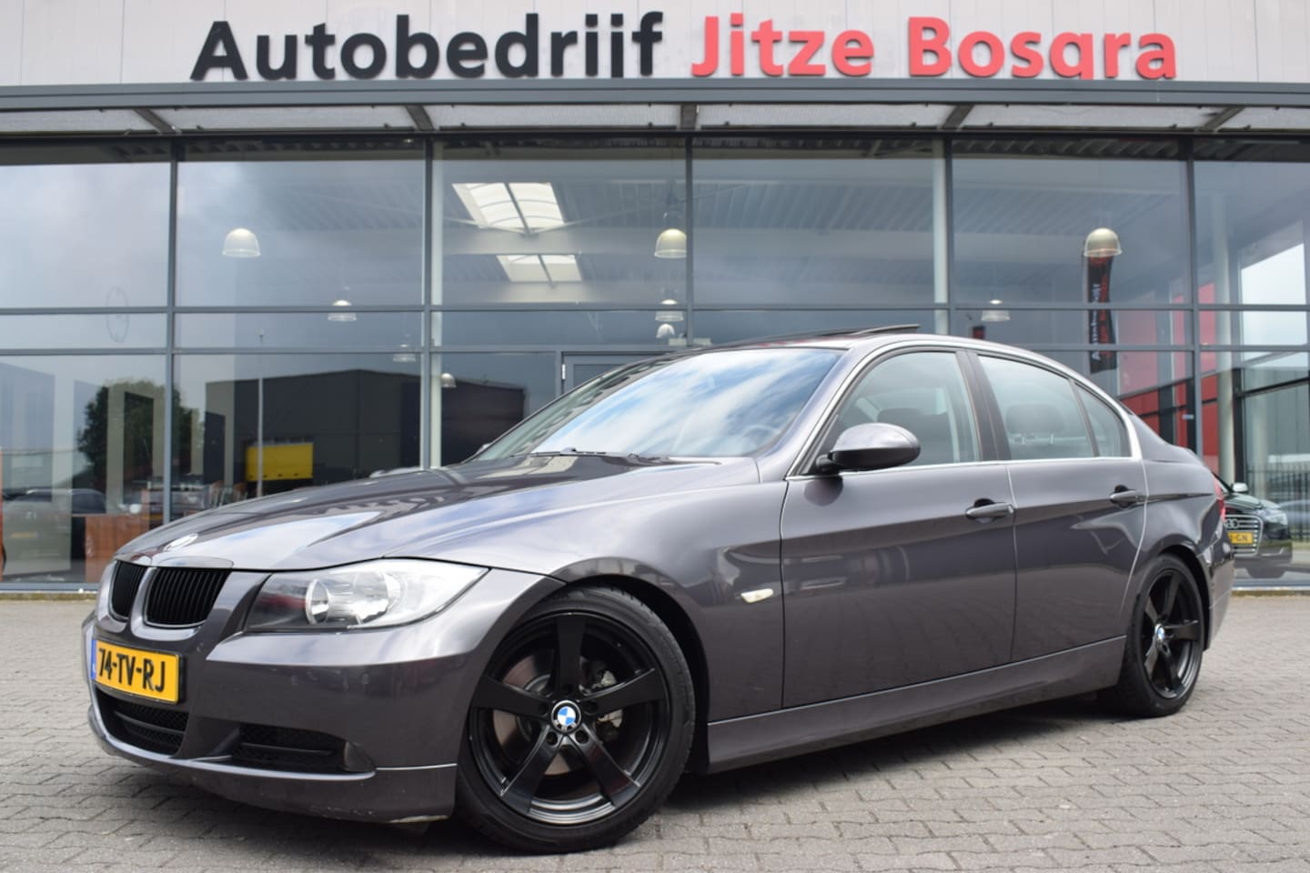 BMW 3-serie - 320i Automaat Executive ECC | Schuif/Kanteldak | Telefonie | 17 Inch LMV | Volledig Onderh - AutoWereld.nl