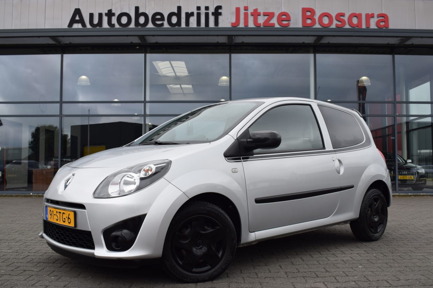 Renault Twingo - 1.5 DCi Collection Airco | Originele Audio | Privacy | Isofix - AutoWereld.nl