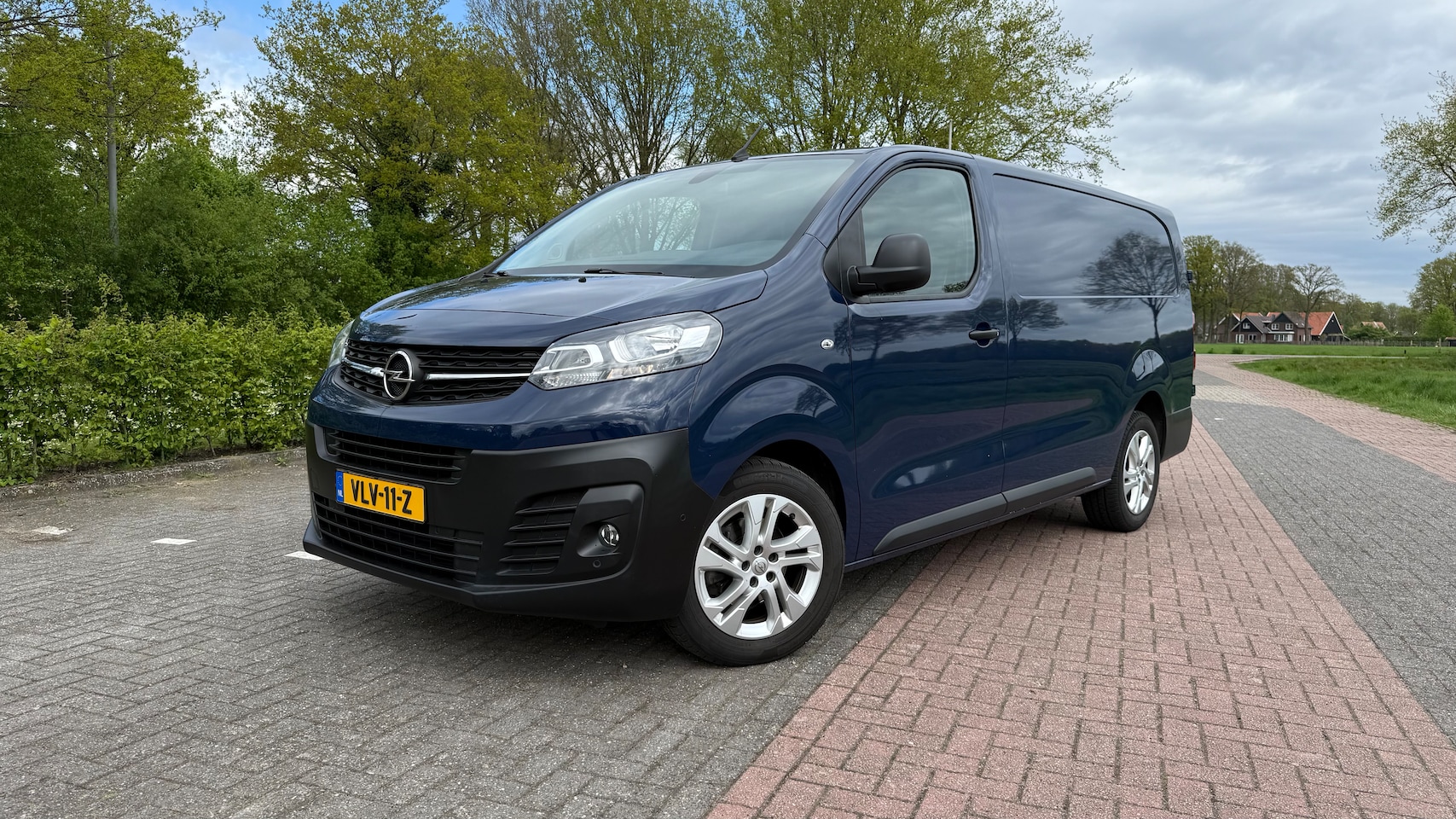 Opel Vivaro - 2.0 CDTI L3H1 Innovation Vivaro 2.0 150PK Innovation L3H1 Edit / carplay - AutoWereld.nl
