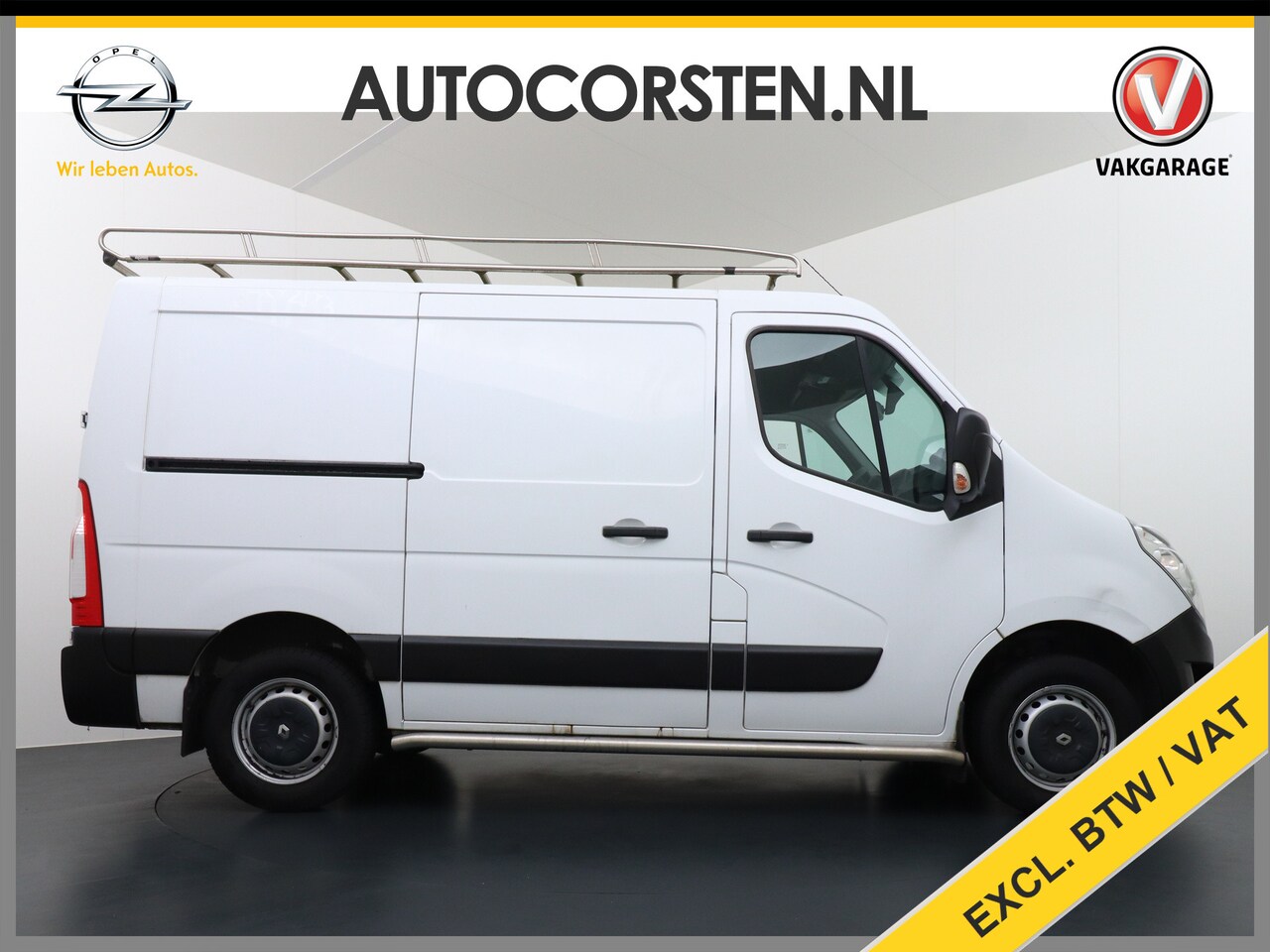 Renault Master - T33 2.3 dCi 3P. Camera Airco EURO6 Y Imperiaal Trekhaak 3-Persoons Cruise Control Lat om l - AutoWereld.nl