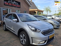 Kia Niro - 1.6 GDi Hybrid Design Edition. Dealer onderhouden Schuifdak, leder, carplay, trekhaak, nav