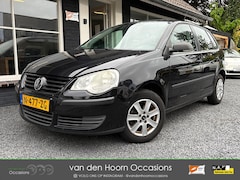Volkswagen Polo - 1.2 AIRCO | 5DRS | PARK.SENS | NW BANDEN | EL RAMEN