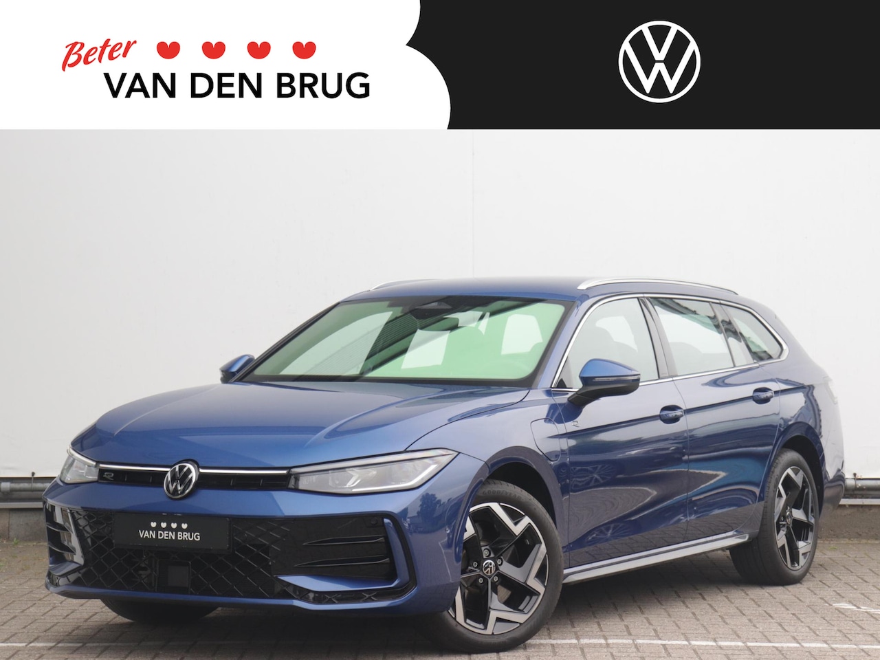 Volkswagen Passat Variant - 1.5 eHybrid 272pk R-Line | Trekhaak | Stoelverwarming v+a | Achteruitrijcamera | Matrix LE - AutoWereld.nl