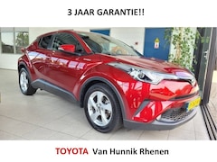 Toyota C-HR - 1.8 Dynamic | Navi | Camera | Stoelverwarming | Dodehoek sens |