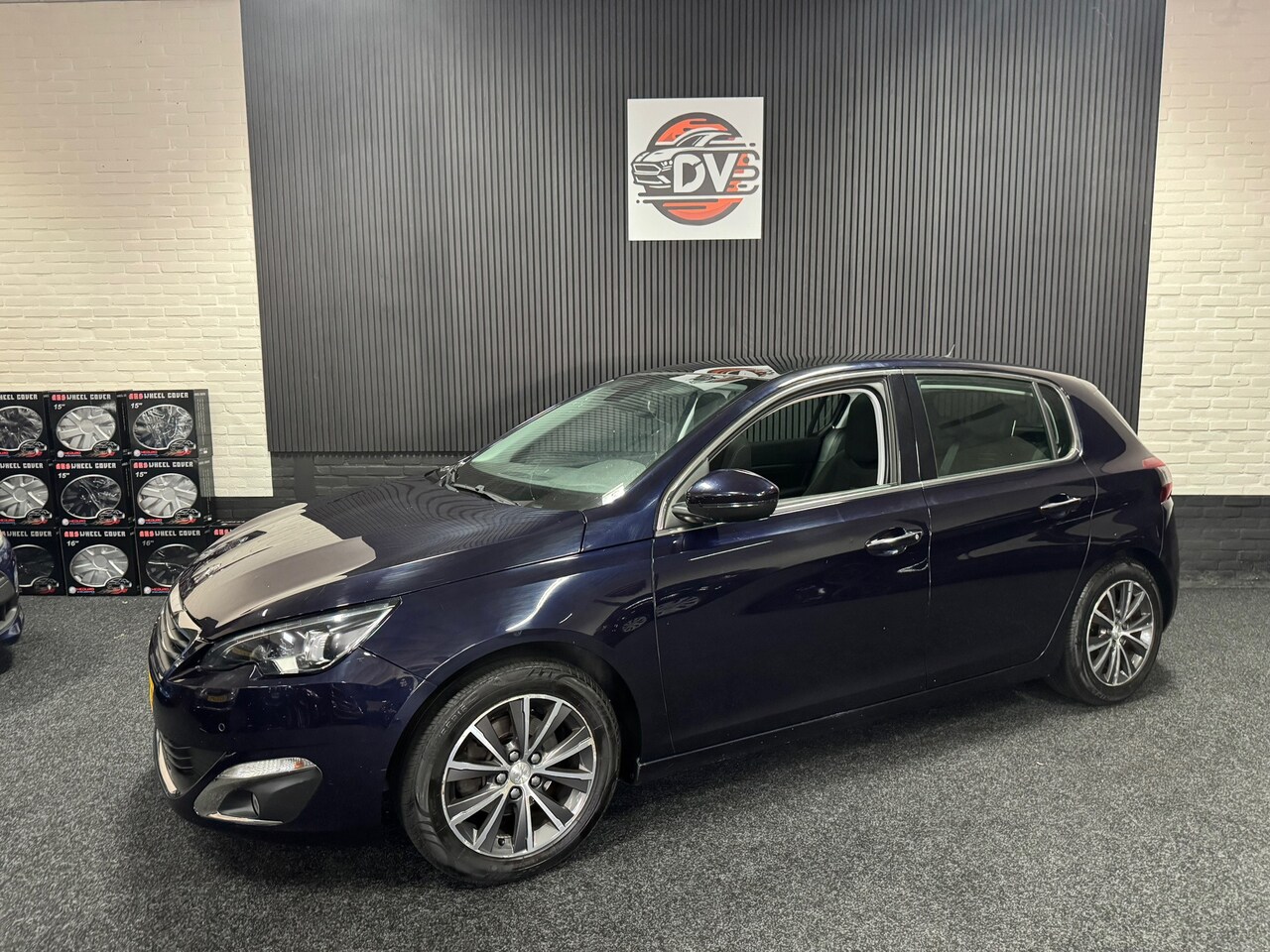 Peugeot 308 - 1.6 THP Première 1.6 THP Première, NW DB KETTING, TREKHAAK, NAV, AIRCO, GLAZEN DAK, XENON - AutoWereld.nl