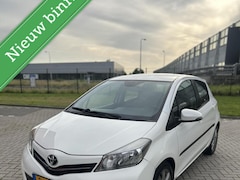Toyota Yaris - 1.3 VVT-i Dynamic Automaat Full Option