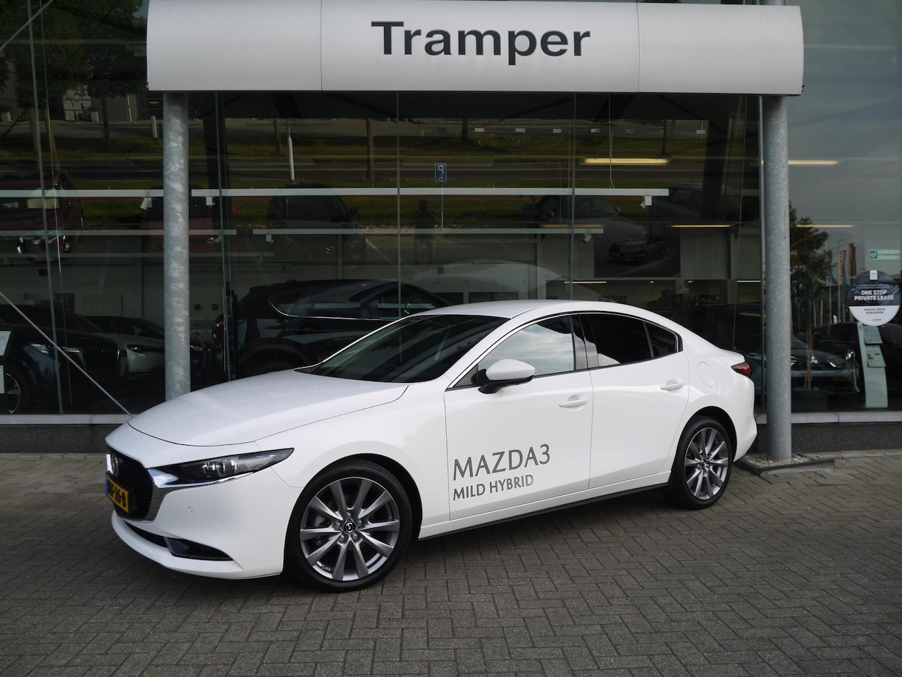 Mazda 3 - 2.5 e-SkyActiv-G M Hybrid 140 Exclusive-line Aut.|Rijklaar - AutoWereld.nl