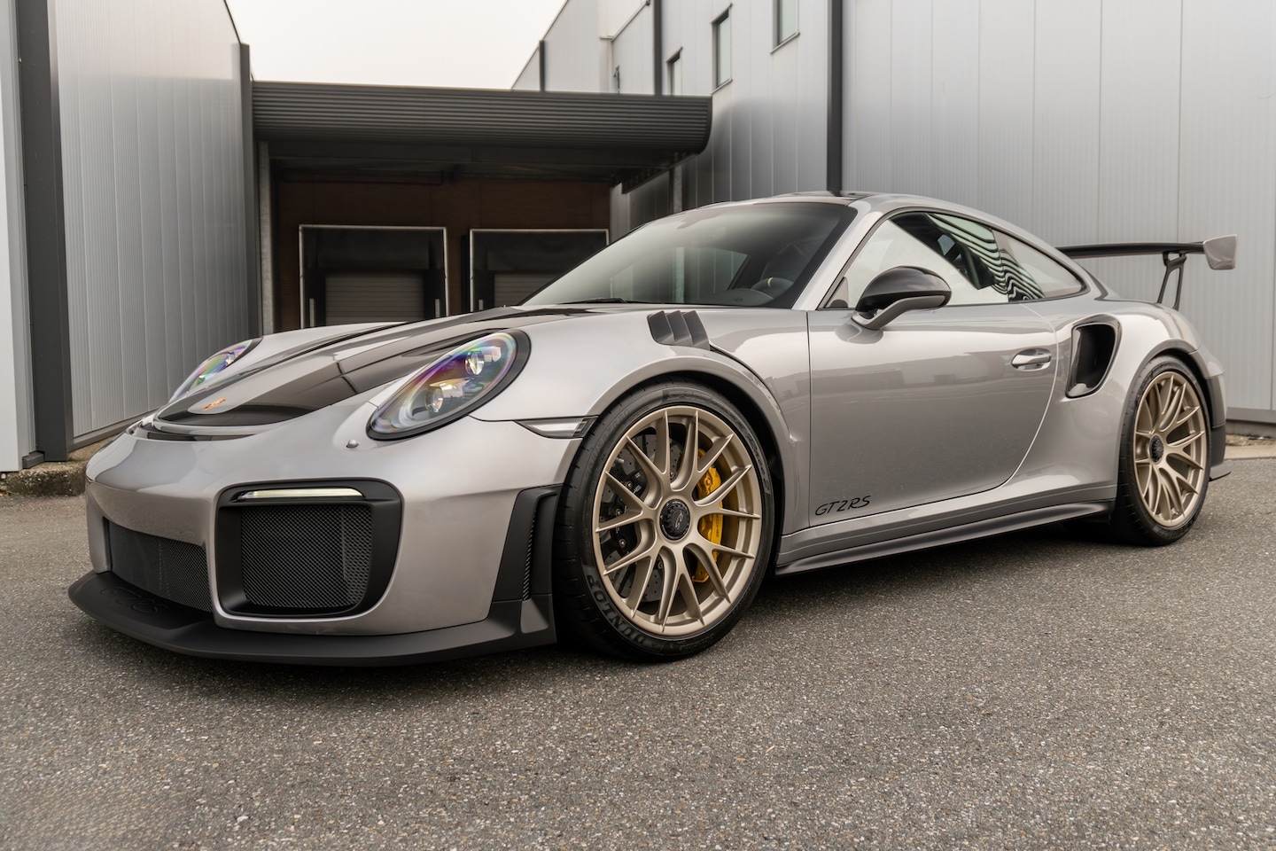 Porsche 911 - 991.2 GT2 RS - Weissach - GT Silver - Porsche Approved - AutoWereld.nl