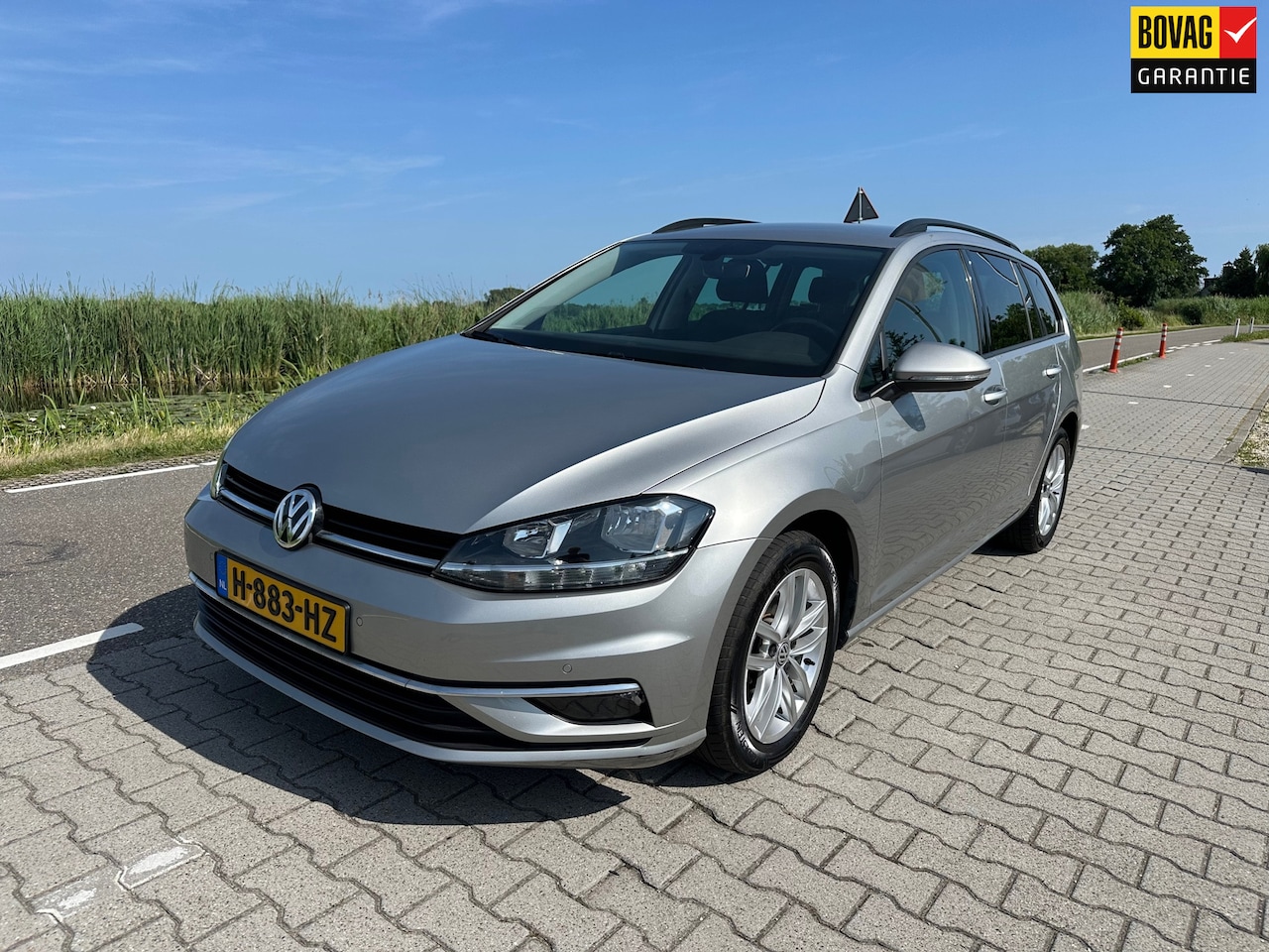 Volkswagen Golf Variant - 1.0 TSI Highline Carplay, PDC, Cruisecontrol adaptief, Navi, Bluetooth - AutoWereld.nl
