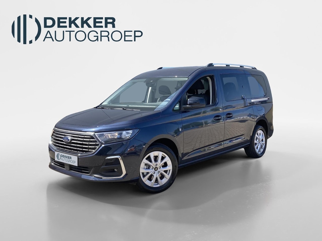 Ford Tourneo Connect - 1.5 PHEV 150PK Aut. Titanium 7-Zits UIT VOORRAAD - AutoWereld.nl