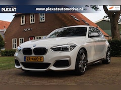 BMW 1-serie - M135i xDrive Aut. | Volledige Historie | Schuifdak | Facelift | Stoelverwarming | Full Led