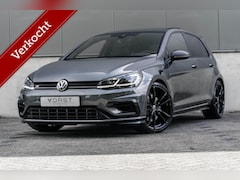 Volkswagen Golf - 2.0 TSI 4Motion R Performance Pano Akra DCC
