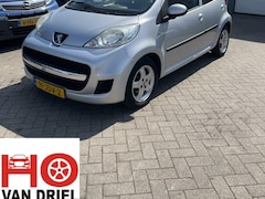 Peugeot 107 - XS Automaat