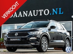 Volkswagen T-Roc - 1.5 TSI Style Business Pano VirtCP Camera