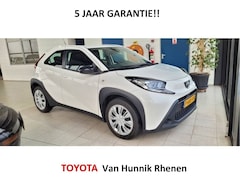 Toyota Aygo X - 1.0 VVT-i MT Play | Apple-carplay | Camera | Airco