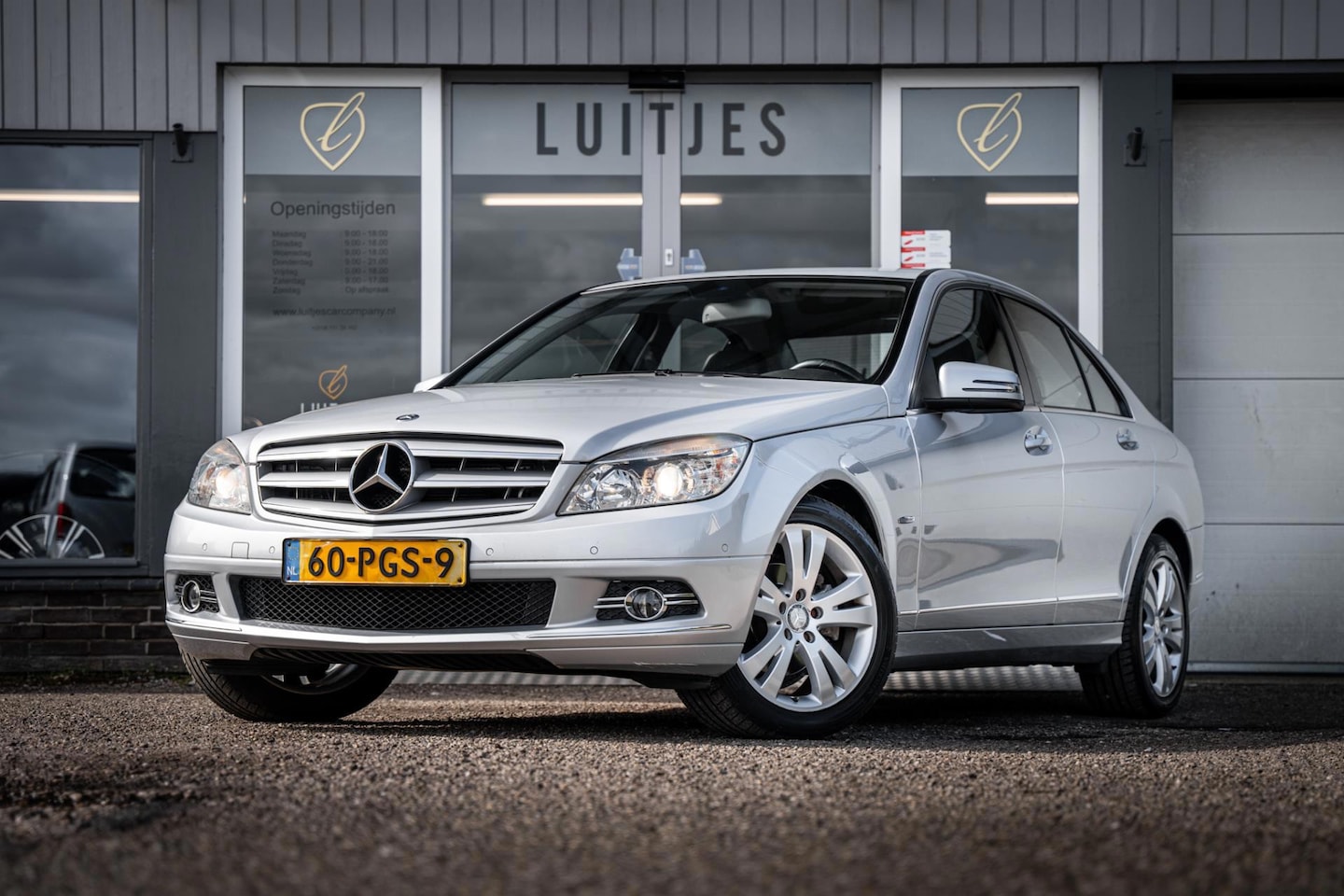 Mercedes-Benz C-klasse - 180CGI AUT Avantgarde 2e-eig. NAP I Half-leder I Navi I Cruise/Climate-controle - AutoWereld.nl