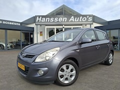 Hyundai i20 - 1.4i DynamicVersion