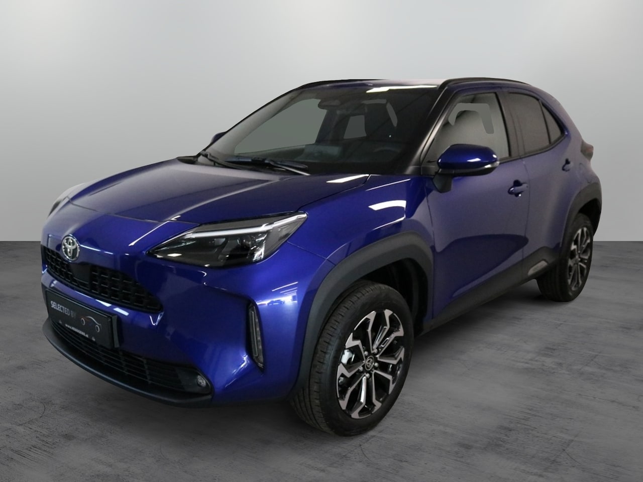 Toyota Yaris Cross - 1.5 Hybride 115 First Edition | Winterpack - AutoWereld.nl